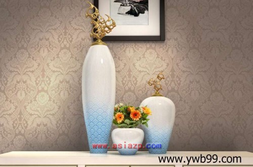 经典陶瓷艺术品-万贝鱼跃花瓶2 